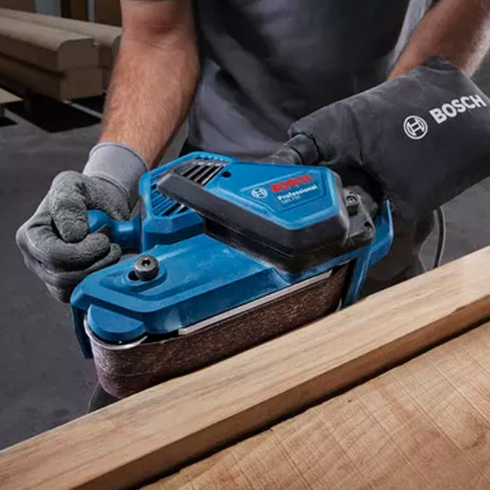 Mașină de şlefuit cu bandă Bosch GBS 750