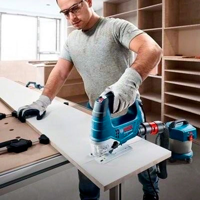 Fierastrau vertical Bosch GST 750