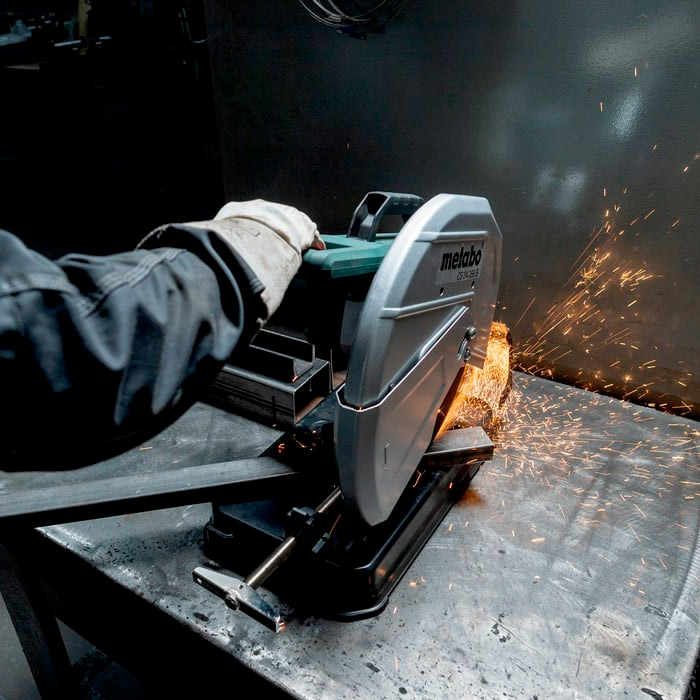 Masina de debitat metale Metabo CS 22-355