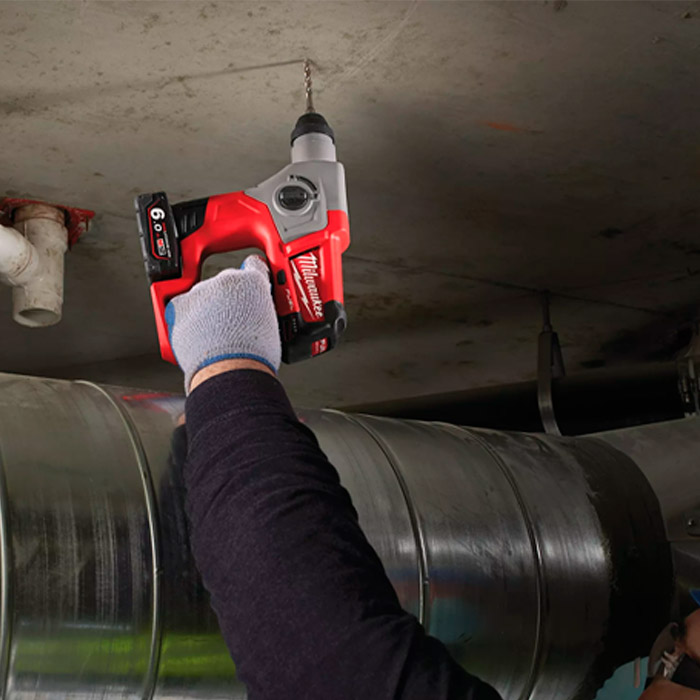 Аккумуляторный перфоратор Milwaukee M12 CH-0