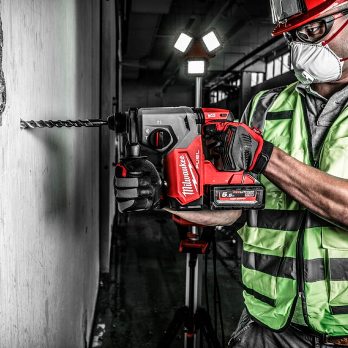 Ciocan rotopercutor pe acumulator Milwaukee M18FH-0