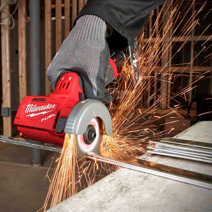Masina de debitat cu acumultator Milwaukee M12FCOT-0