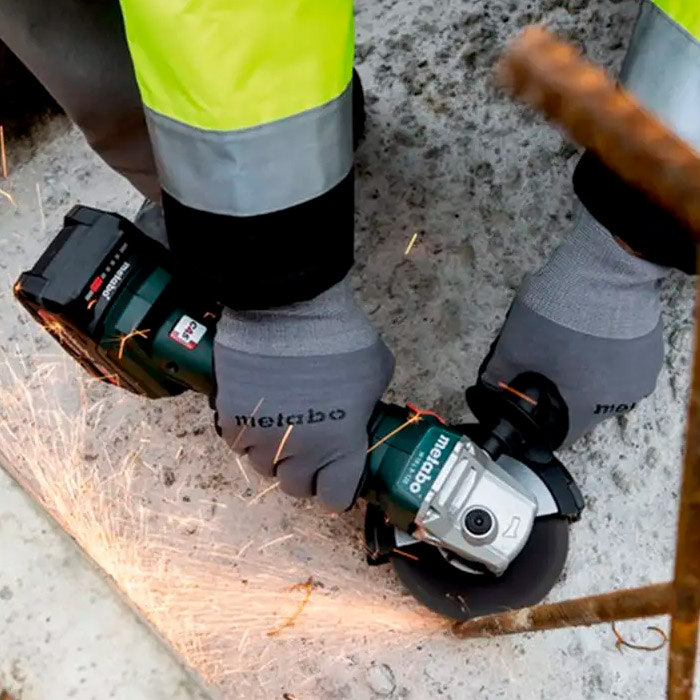 Polizor unghiular pe accumulator Metabo W 18 L 9-125 Quick