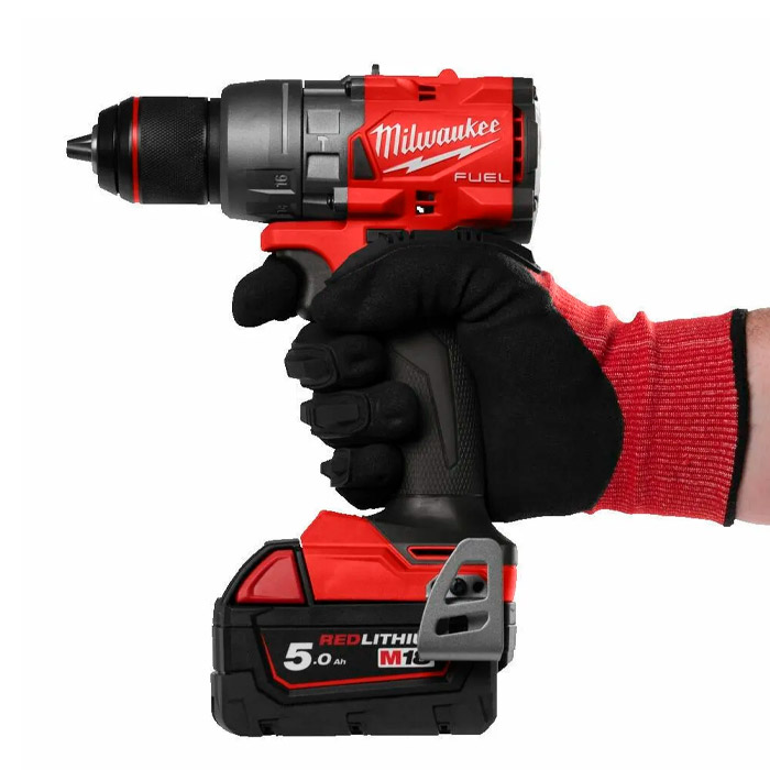 Masina de gaurit si insurubat cu impact pe acumulatori Milwaukee M18 FPD3-402C