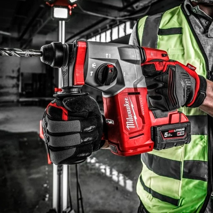 Ciocan rotopercutor pe acumulator Milwaukee M18 BLH-0