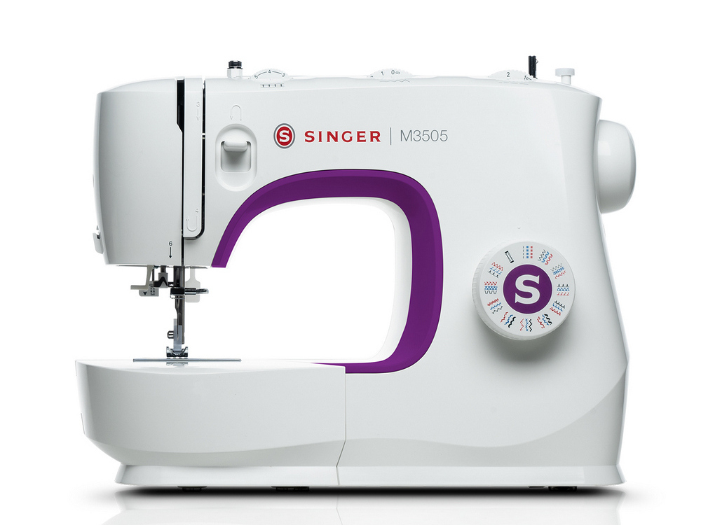 Sewing Machine Singer M3505..