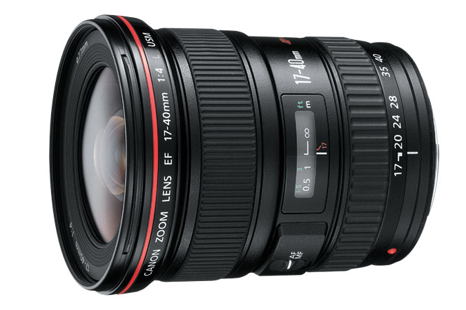 Zoom Lens Canon EF  17-40mm f/4 L USM..