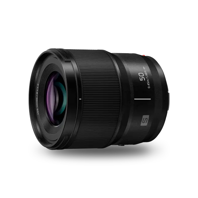 Cumpara  Lentile - Prime Lens Panasonic Lumix S 50mm f/1.8, L mo..