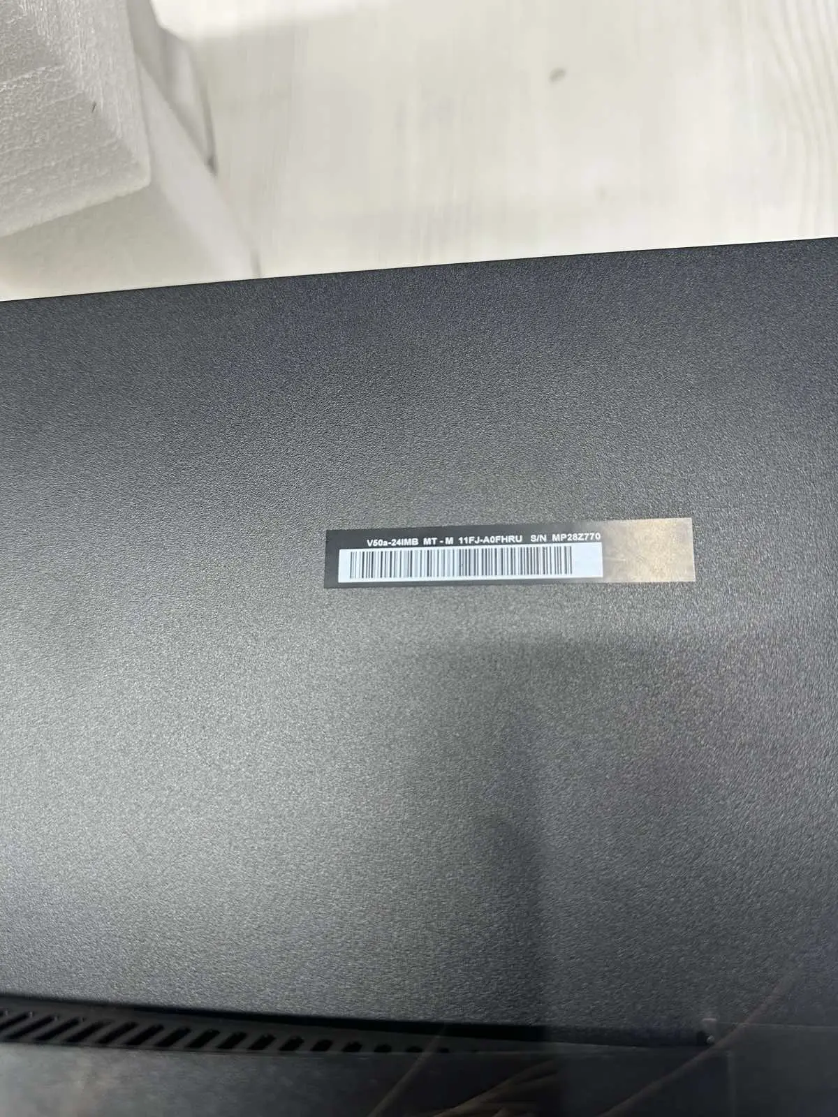 Computer All-in-One Lenovo V50a 24IMB, 23,8", Intel Core i3-10100T, 8GB/256GB, Fără SO, Negru