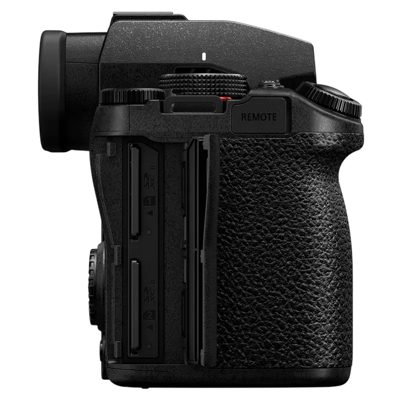 Aparat Foto Mirrorless Panasonic DC-S5M2KEE, Negru