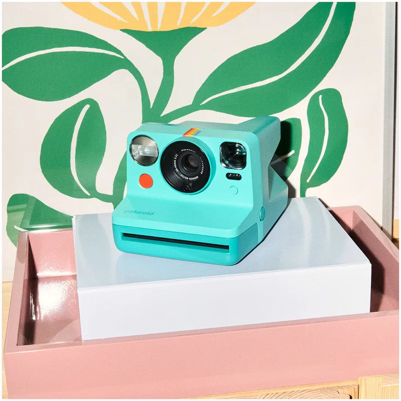 Фотоаппарат моментальной печати Polaroid Now Gen 3