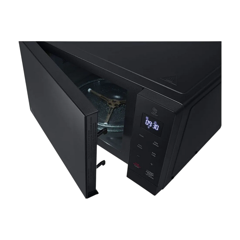 Микроволновая печь LG MS3032JAS Черный