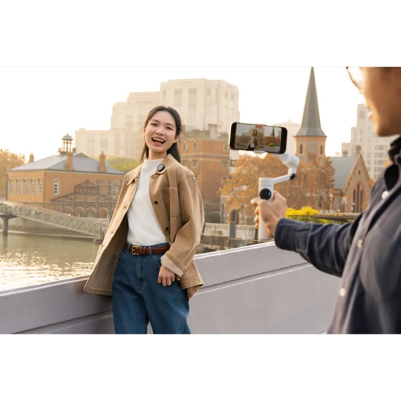 Портативный записывающий микрофон Insta360 Mic Pro (2 TX + 1 RX) Беспроводной Черный