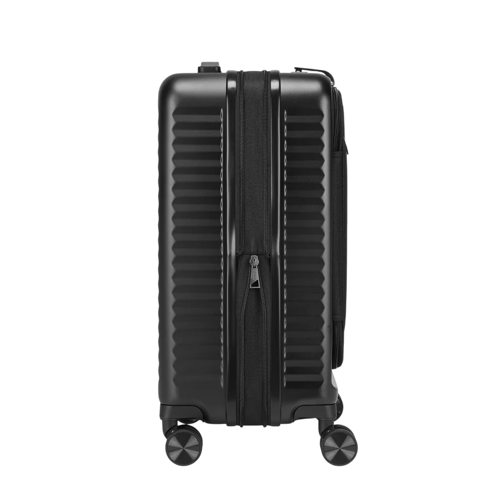 Чемодан Rivacase Clark 8180 ECO Чёрный