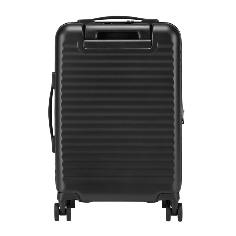 Чемодан Rivacase Clark 8180 ECO Чёрный