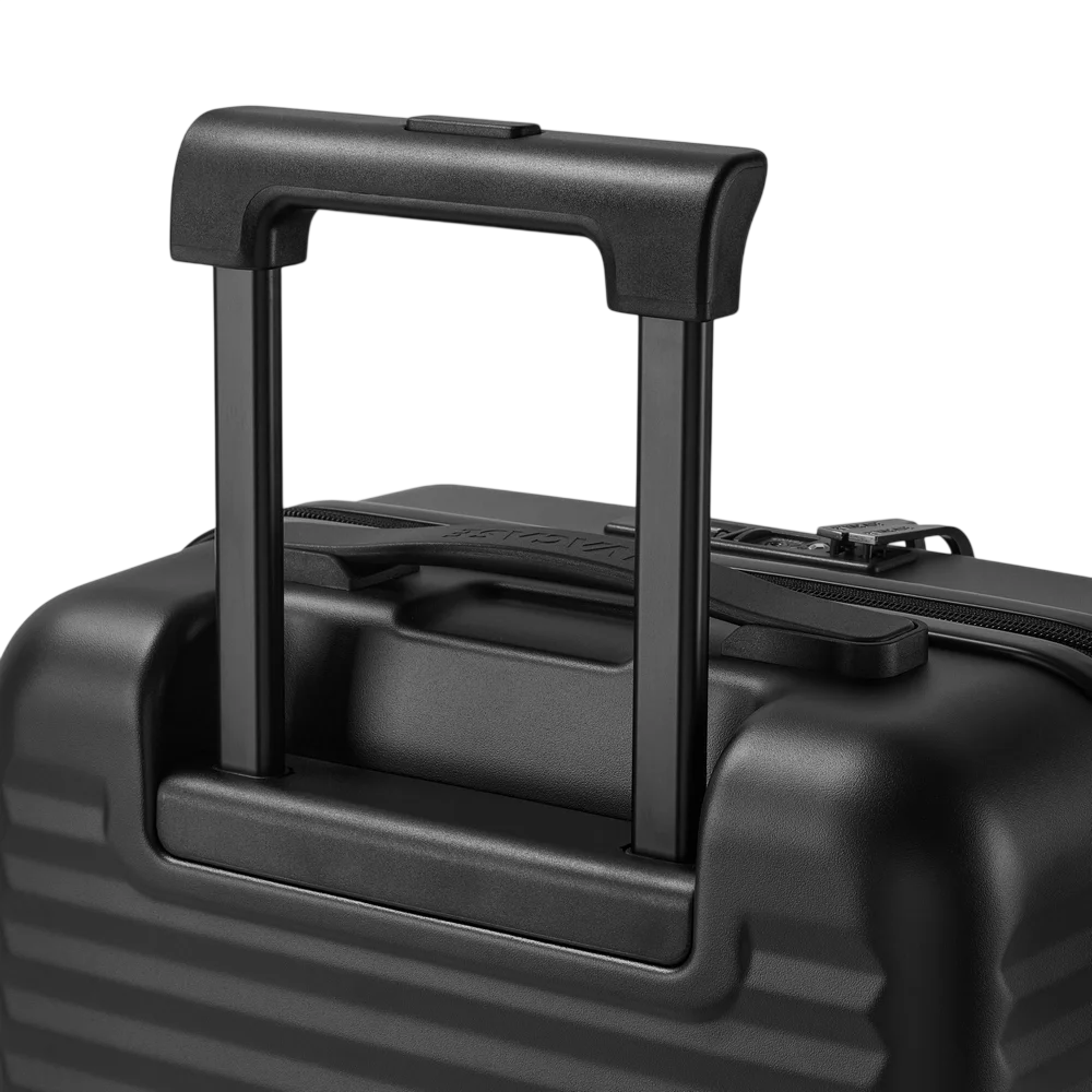 Чемодан Rivacase Clark 8180 ECO Чёрный