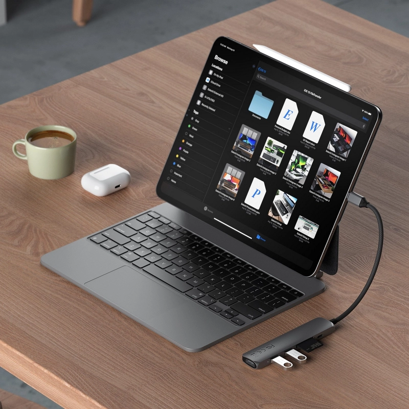 Stație Docking Satechi Slim USB-C Gri
10 Gbps | USB Type-C