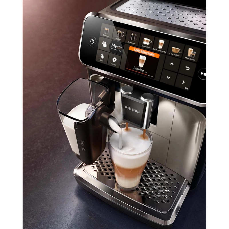 Aparat de cafea Philips EP5447/90 Negru
Cafea boabe | 1500 W | 15 bar | 1.8 l