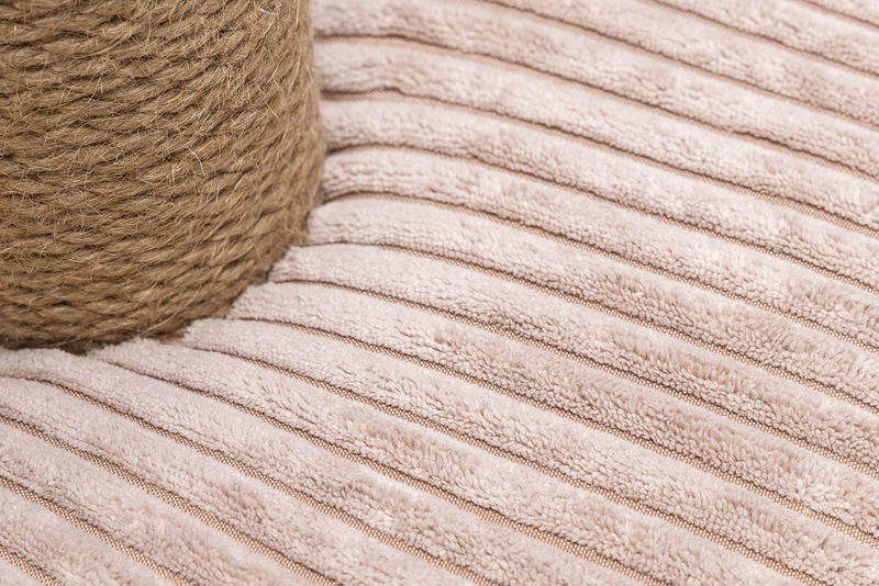 BEEZTEES кошачий скребок RIBBED Pink 35x35x50 cm