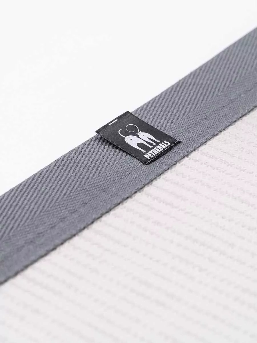 PETREBELS More Mastermat 60 Grey