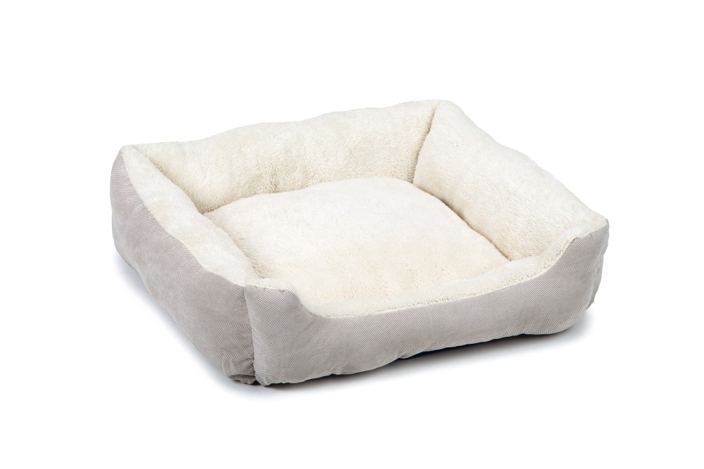 Beeztees лежак плюшевый для собак MOGINA Grey 65x60x20cm