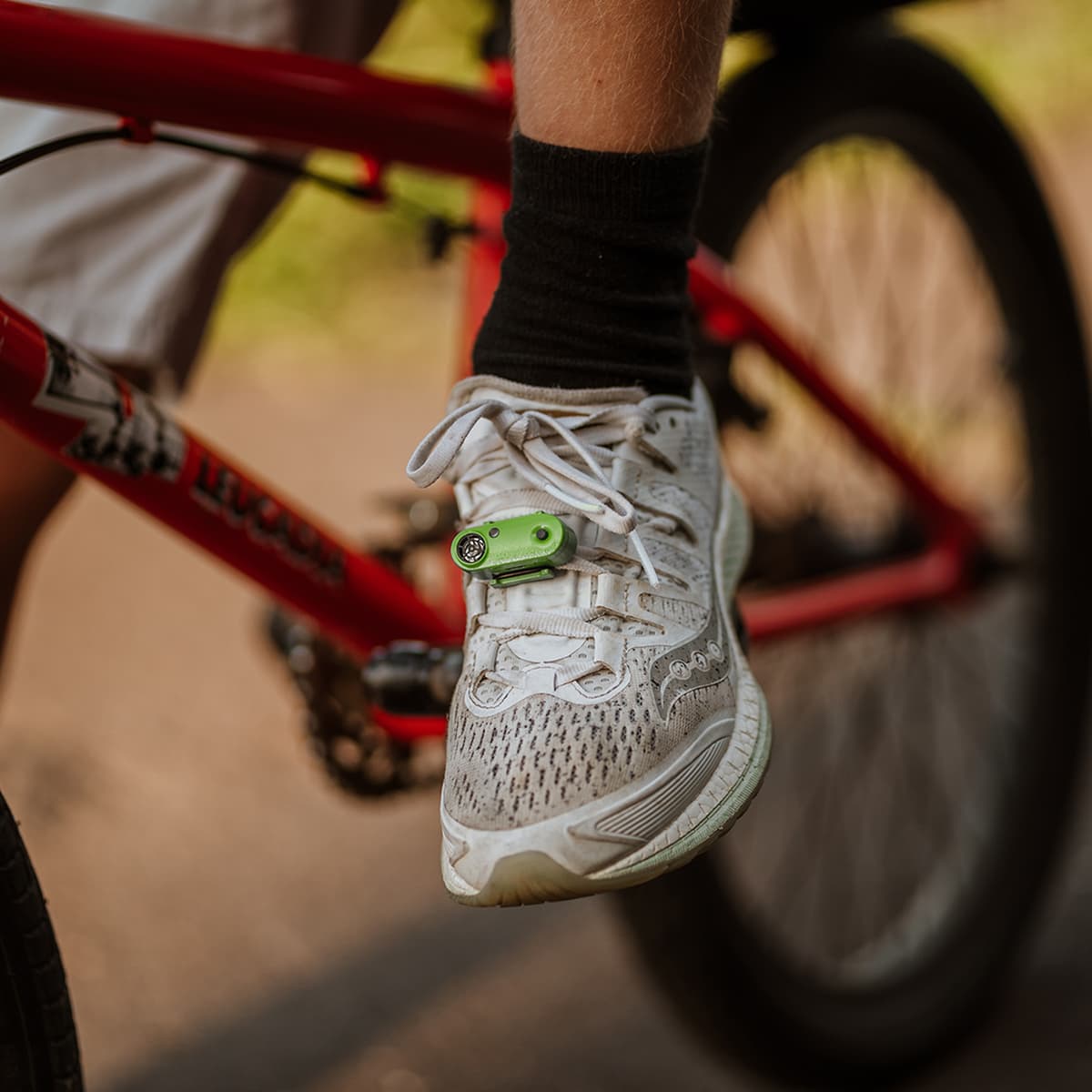 Repeller cu ultrasunete pentru purici și căpușe TICKLESS ACTIVE Verde
