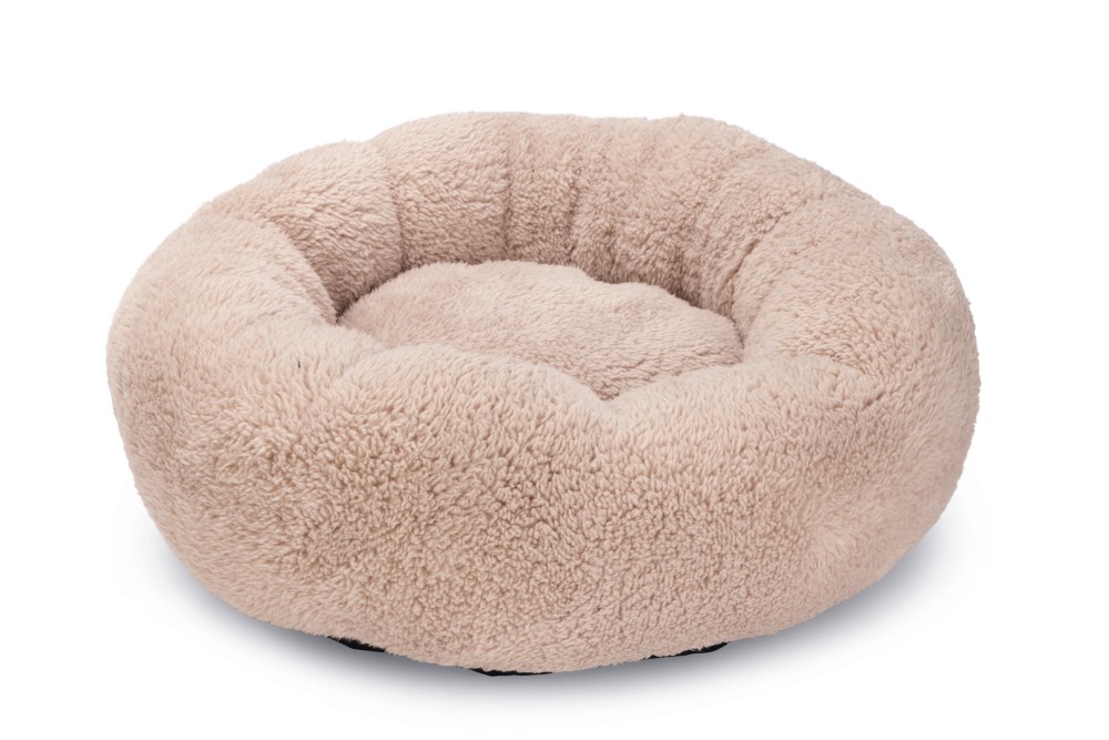 Cumpara  Paturi și perne - Beeztees лежак плюшевый KAVI Beige 45x45x15cm..