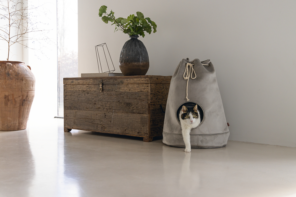 Beeztees DBL матерчатый домик для кошек VILAR Grey 45x45x60cm