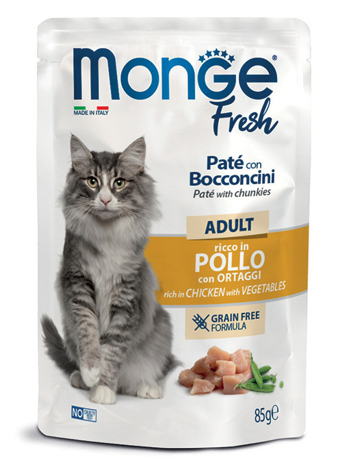 MONGE Fresh Adult Paté with Chunkies rich in Chicken with Vegetables