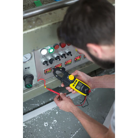 Цифровой мультиметр Smart Clamp FMHT82564-0