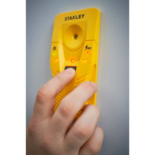 Детектор Stanley STHT77587-0