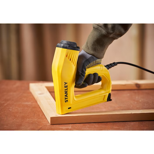 Capsator electric 6-TRE550