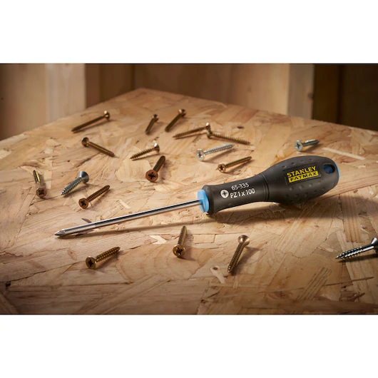 Отвертка Stanley Fatmax PZ1x100мм 0-65-335