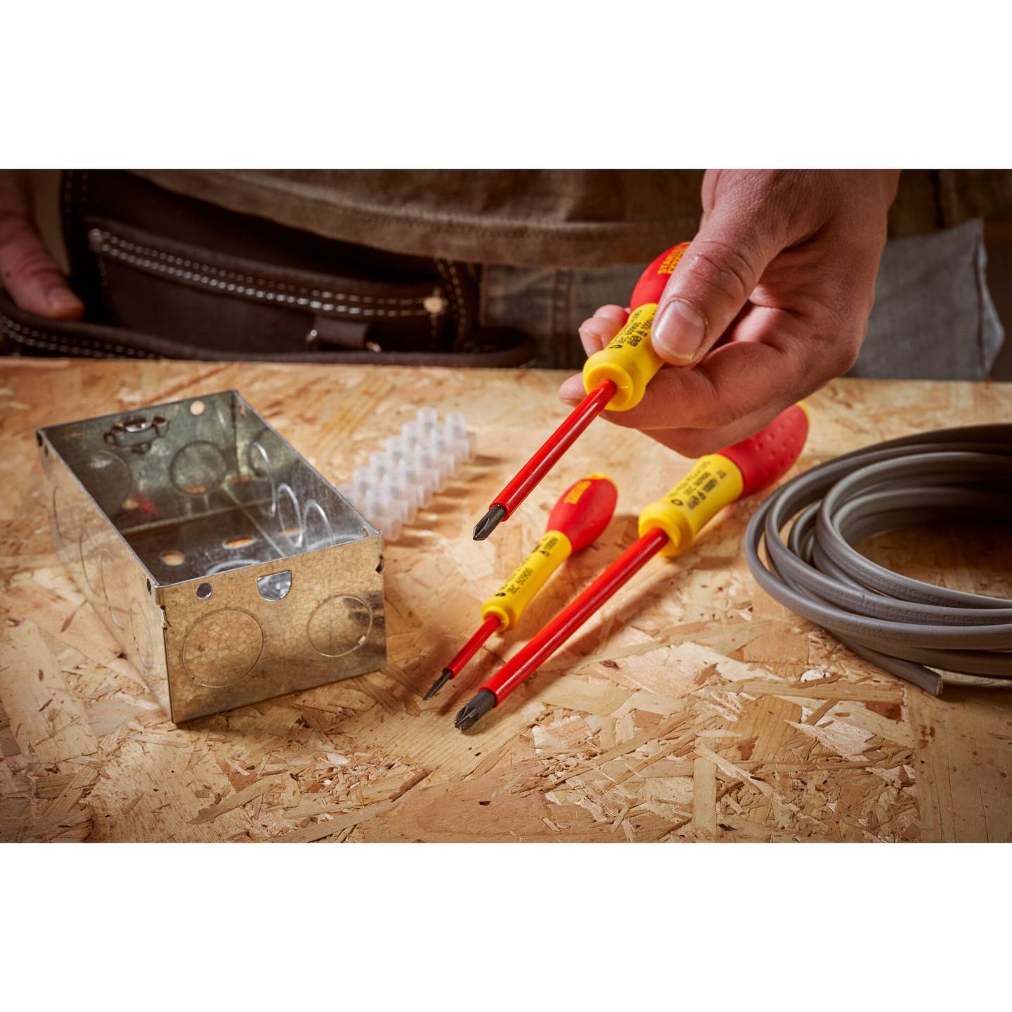 Отвертка Stanley Fatmax PH1x100mm VDE 1000V 0-65-415