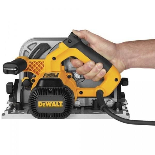 Ferestrau circular DeWALT DWS520KT