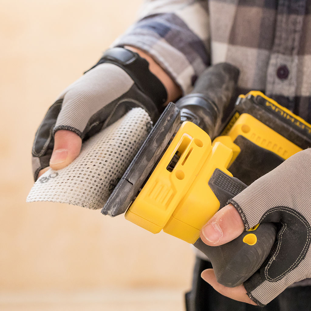 MASINA DE SLEFUIT CU VIBRATII CU ACUM. STANLEY FATMAX FMCW210D1