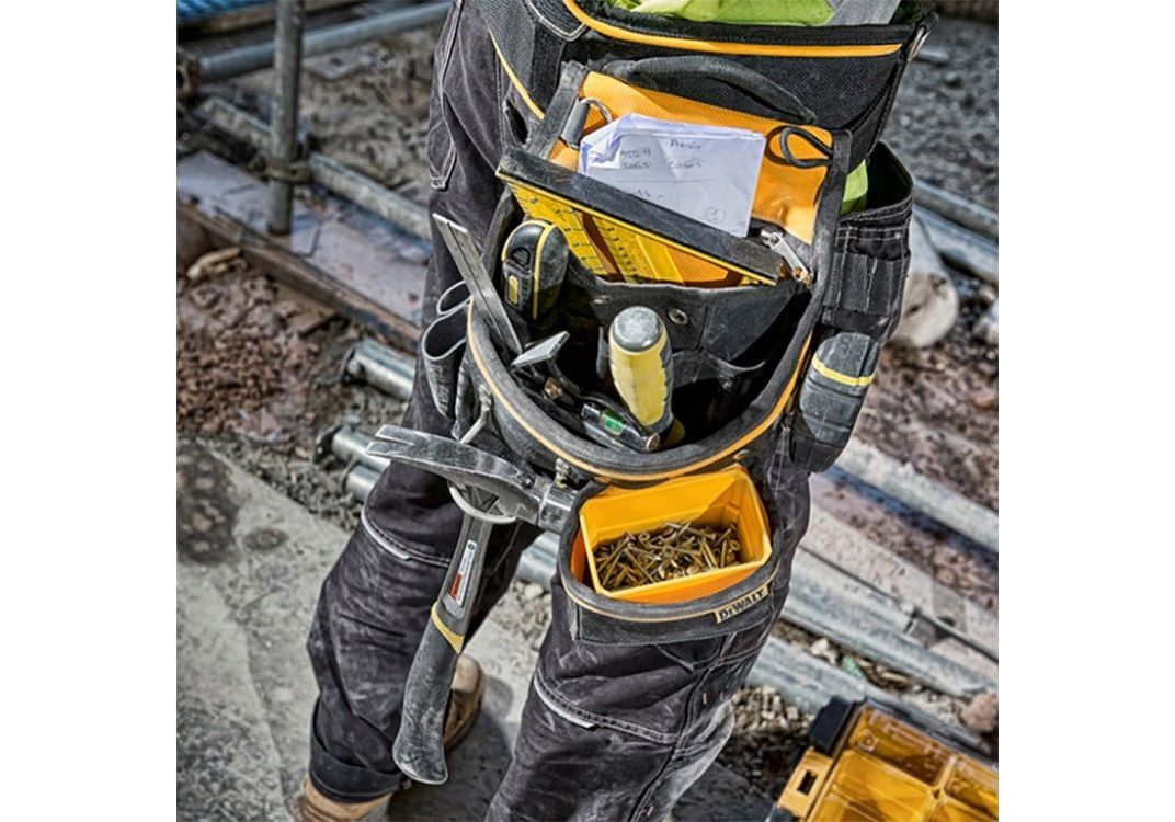 Beltul Constructorului pentru transportul uneltelor DEWALT DWST1-75552