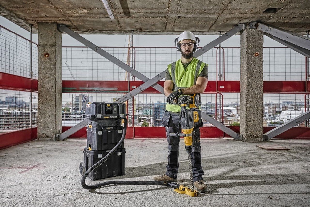 Ciocan rotopercutor cu acumulator DeWalt SDS-Plus DCH773N