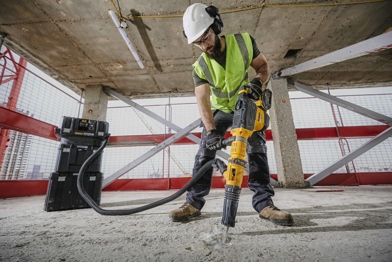 Ciocan rotopercutor cu acumulator DeWalt SDS-Plus DCH773N