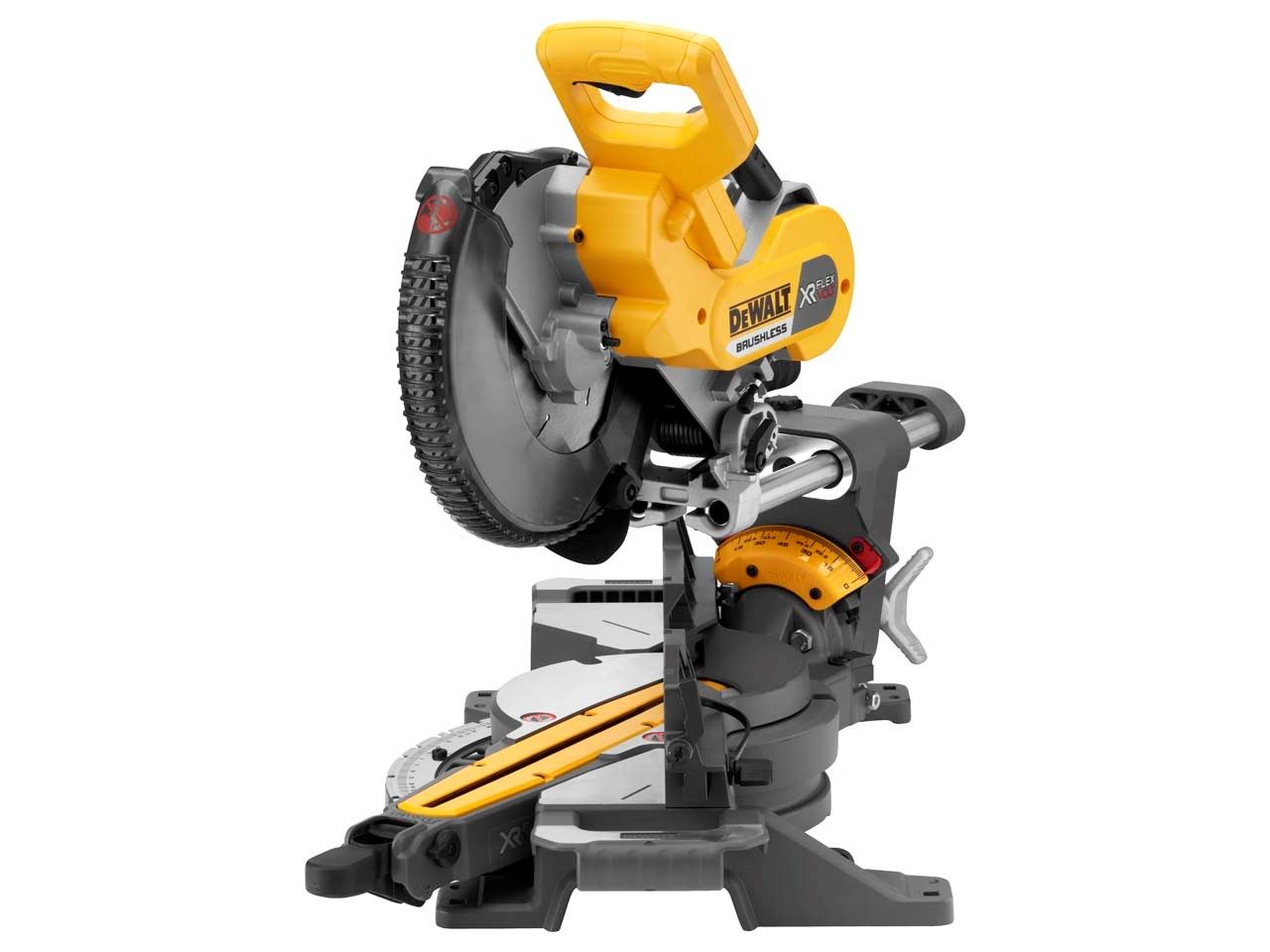 Ferestrau circular cu acumulator Dewalt DCS727T2