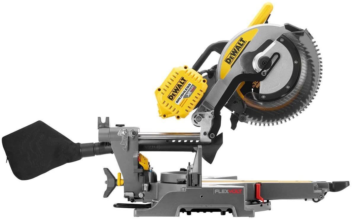 Ferestrau circular cu acumulator Dewalt DHS780N