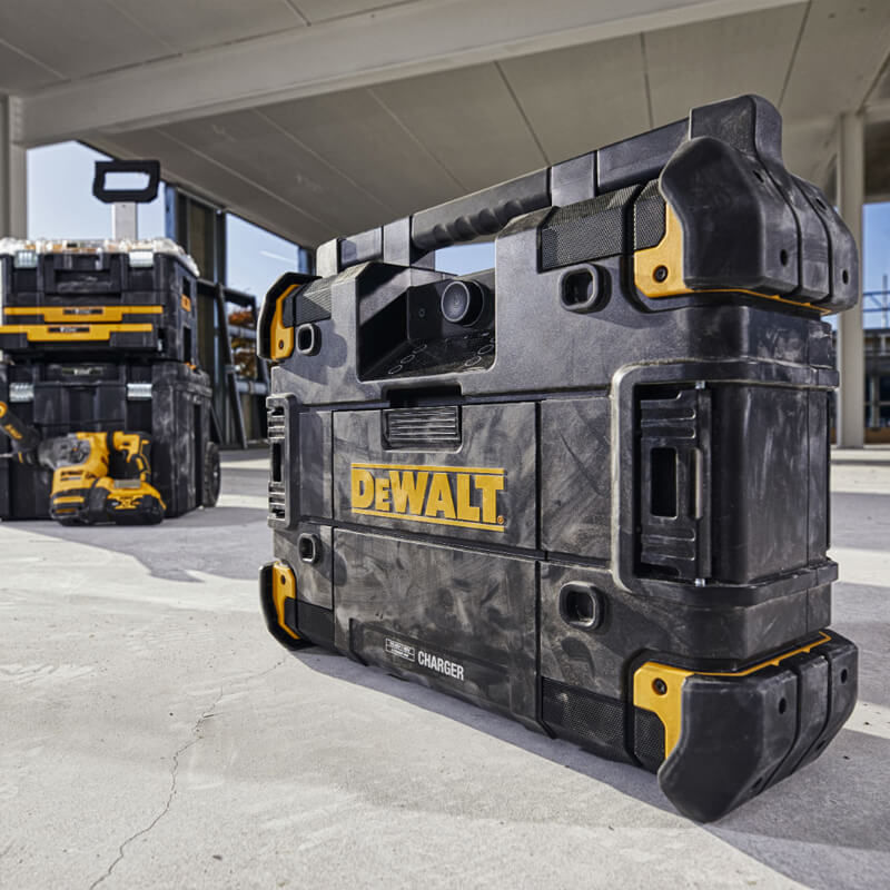 Radio cu încărcător DeWALT DWST1-81078