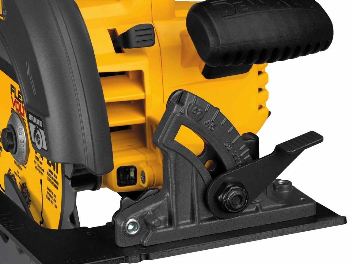 Fierestrau circular DCS576N