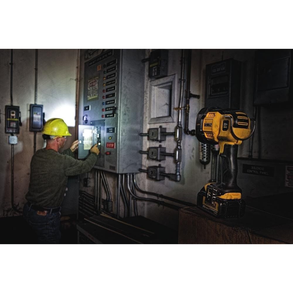 Lanterna LED cu acumulator DCL043