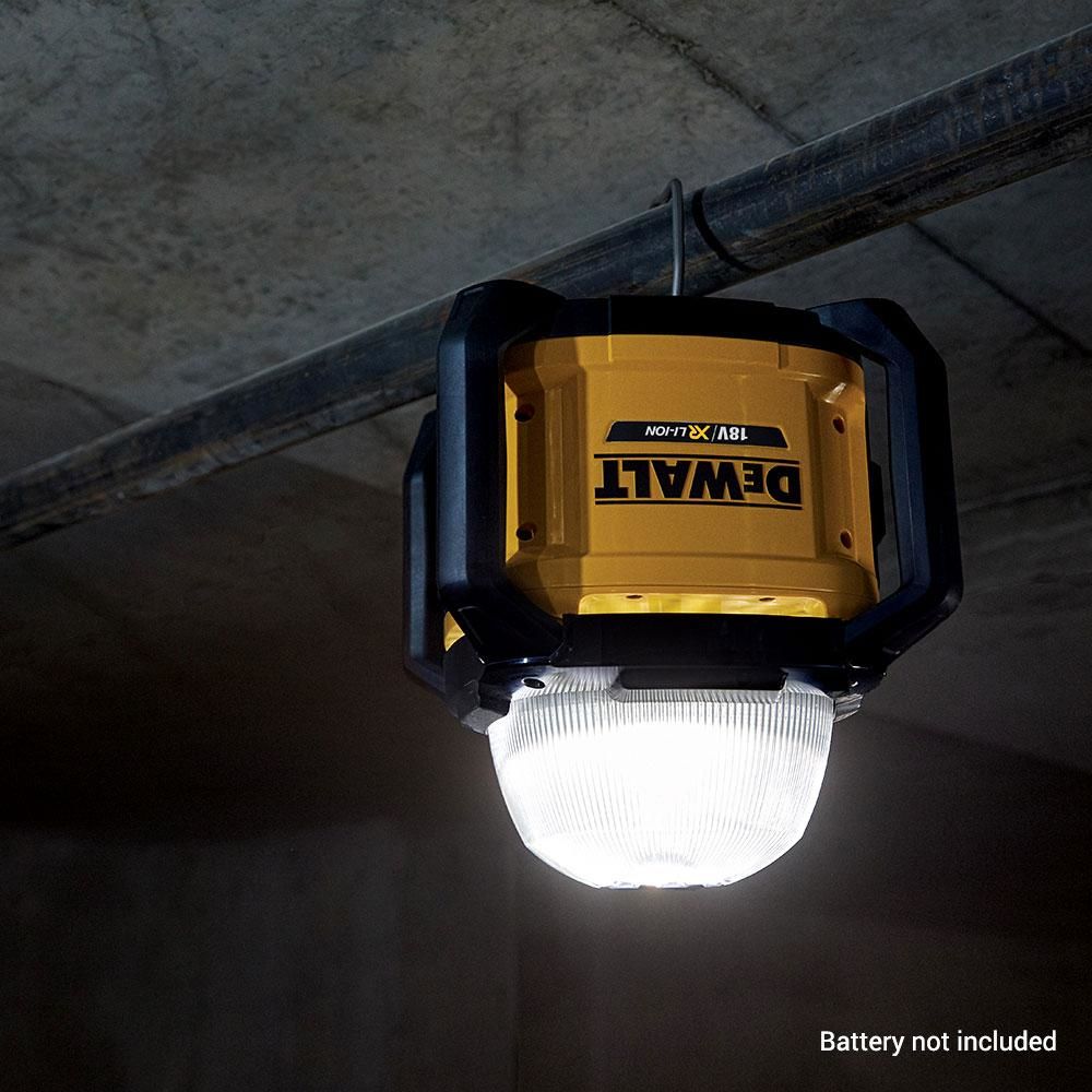 Фонарь DeWALT TOOL CONNECT DCL074