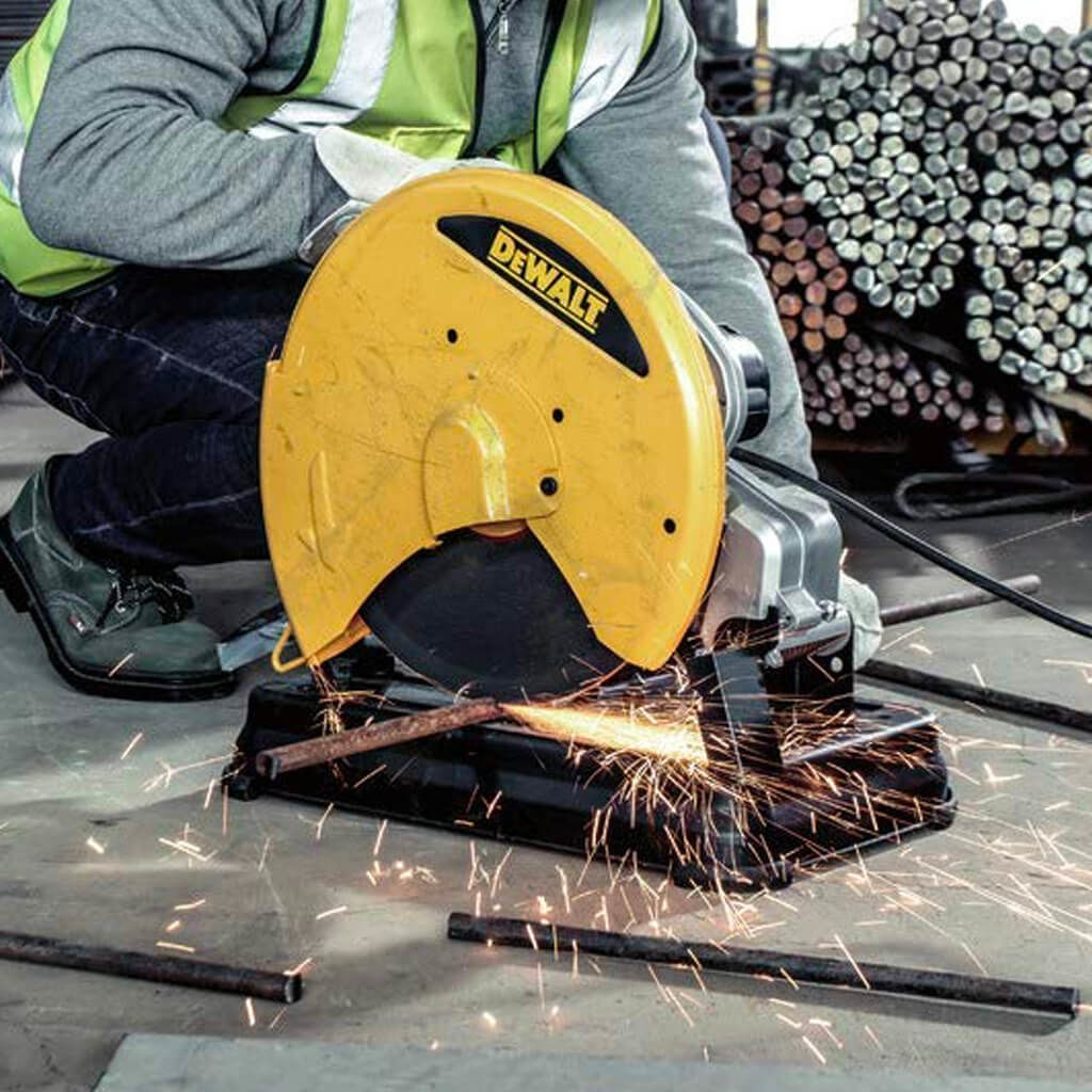 Ferestrau de debitat metal DeWALT D28730