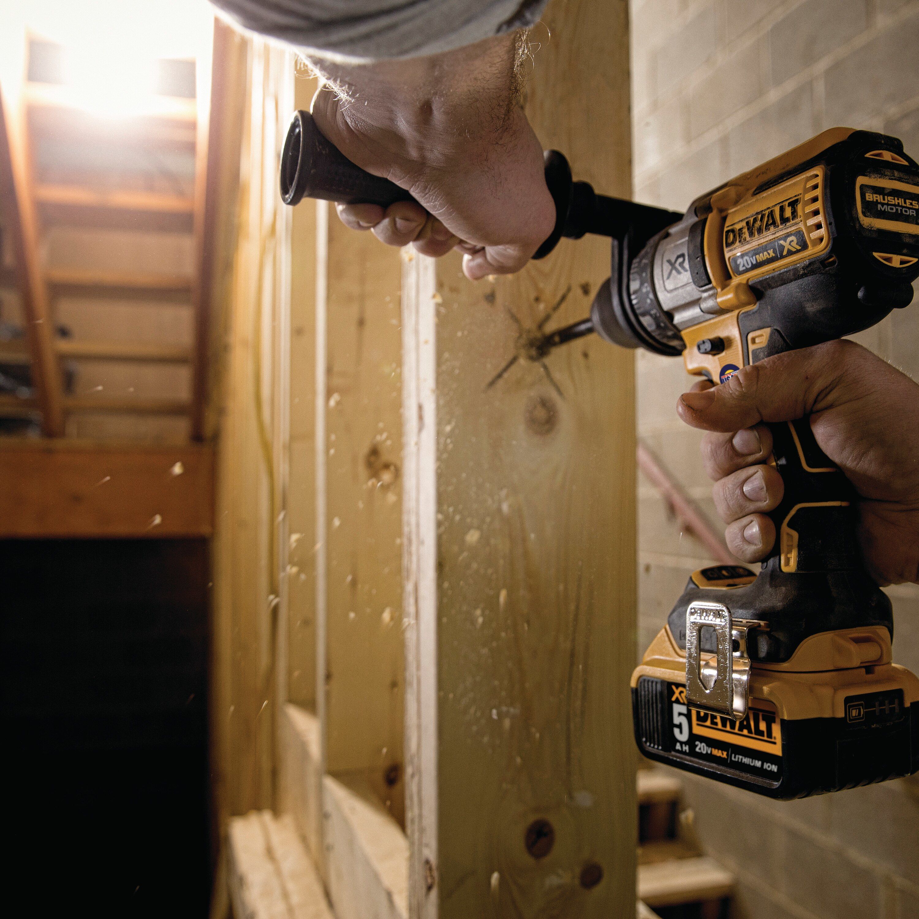 Mashina de gaurit/insurubat DeWALT DCD991P2