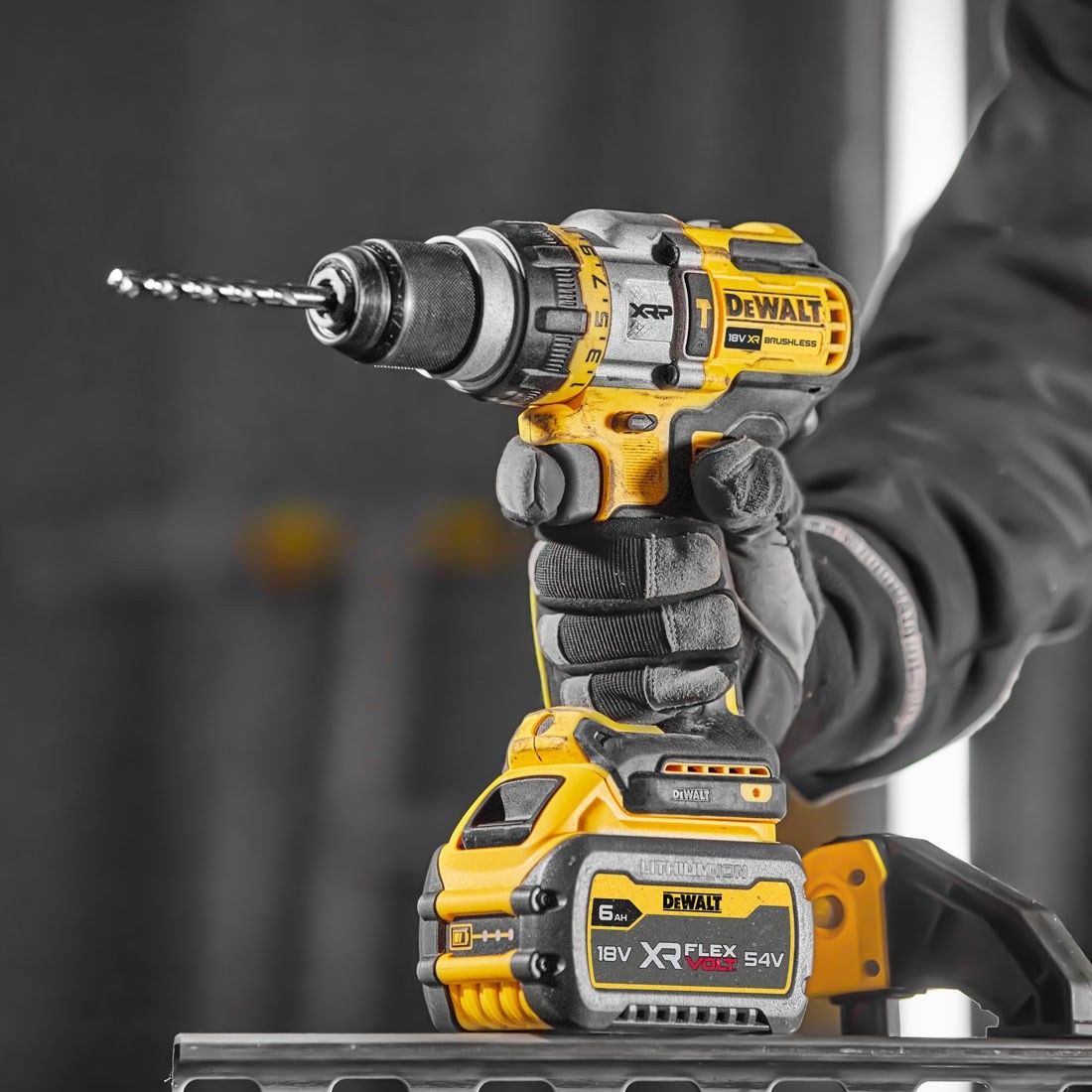 MASHINA DE GAURIT/INSURUBAT DEWALT DCD999T1