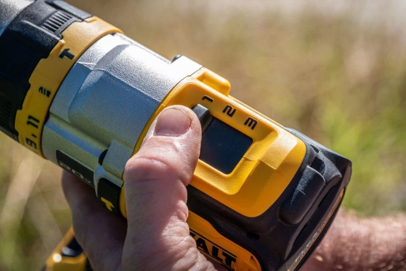 MASHINA DE GAURIT/INSURUBAT DEWALT DCD999T1