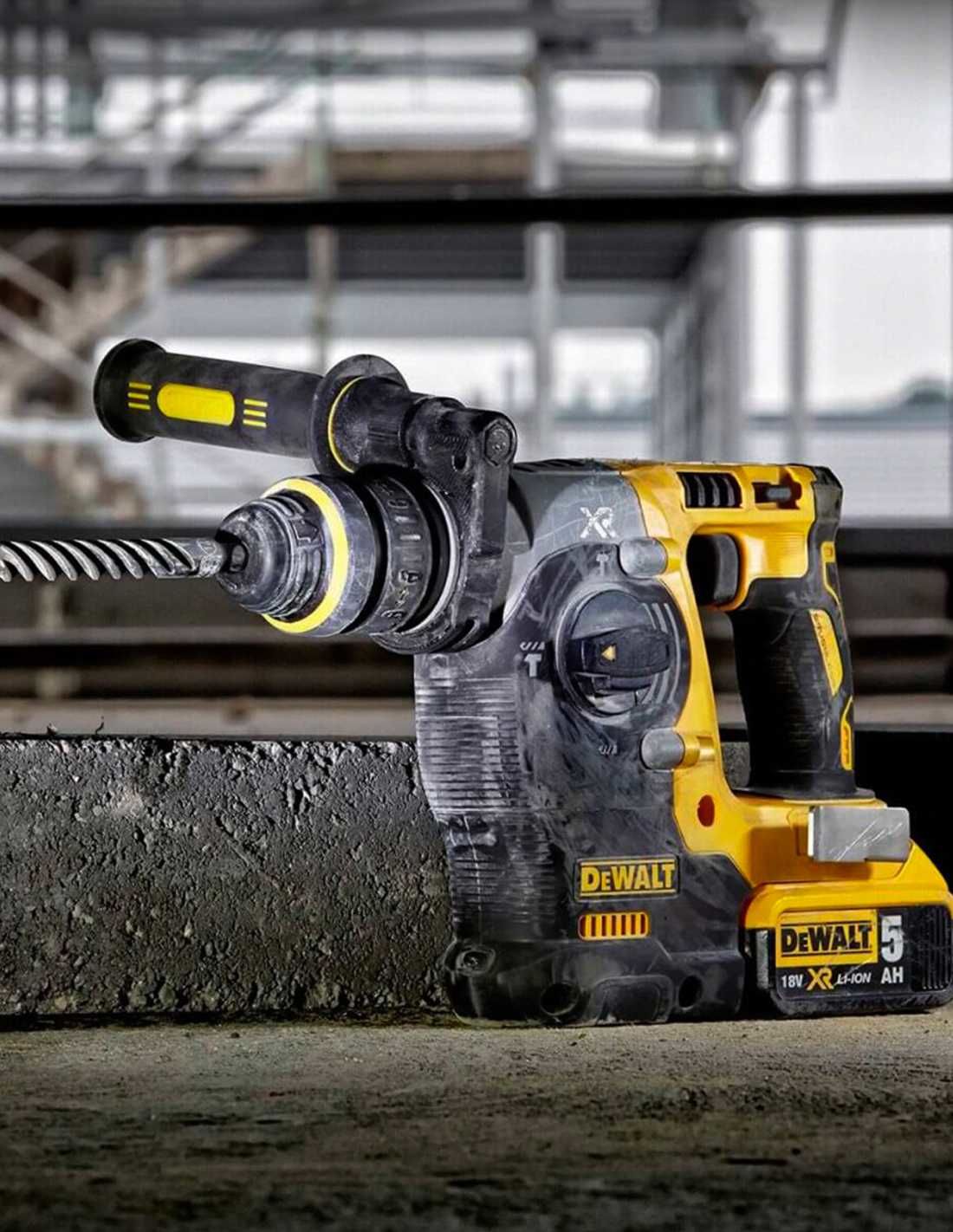 SET SCULE CU ACUMULATOR DEWALT DCK856P4 (DCH273+DCG405+DCD996+DCF894+DCS570+DCS355+DCL050+DCS367)